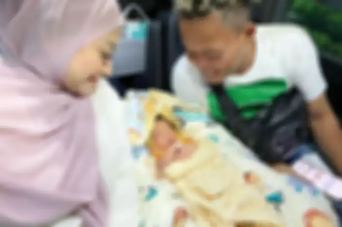 Baby Adzam dan Sule serta Nathalie Holscher