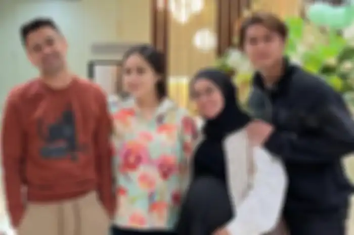Lesti Kejora dan Rizky Billar mampir ke kediaman Raffi Ahmad dan Nagita Slavina di Andara.