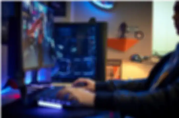 Ilustrasi bermain game di desktop gaming ROG Strix G35