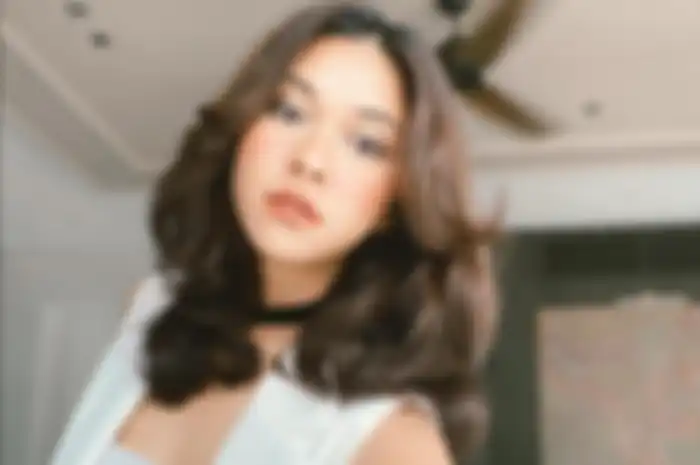 Nana Mirdad 