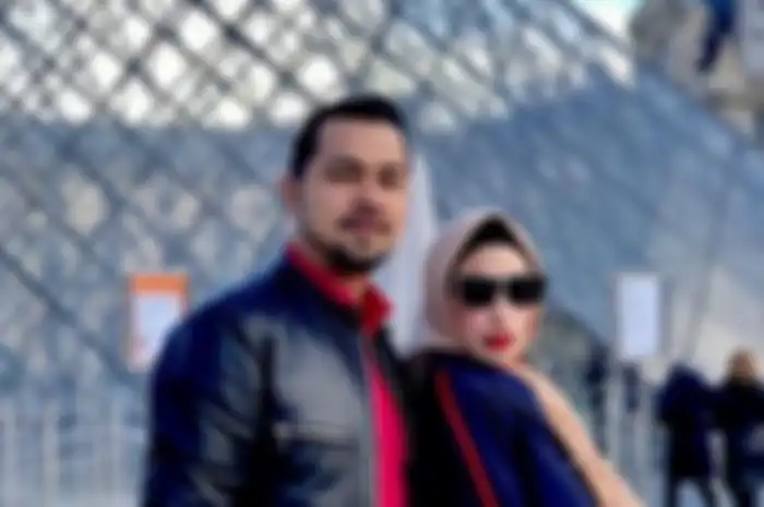 Sultan Djorghi dan Annisa Trihapsari 