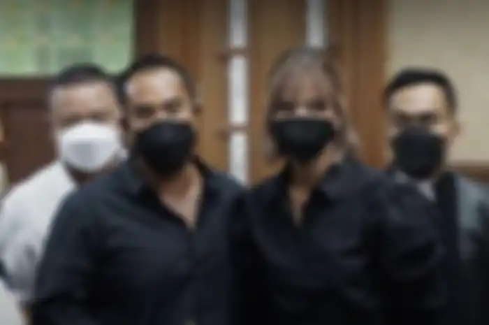 Nia Ramadhani dan Ardi Bakrie