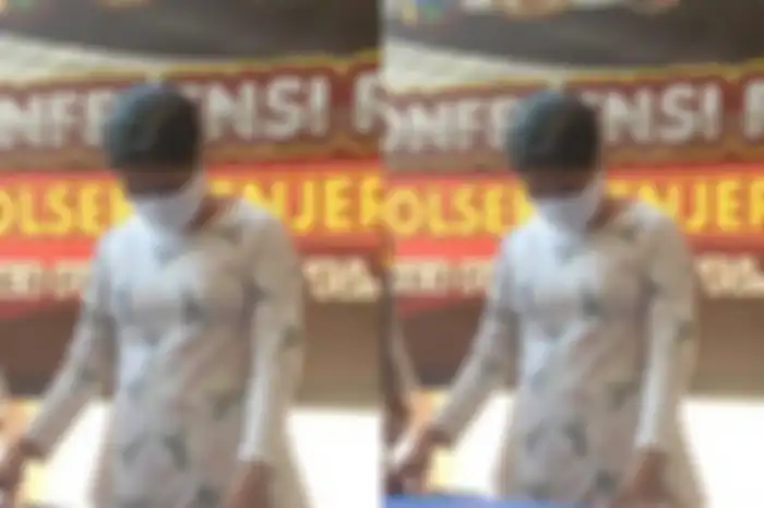 Tersangka pencurian saat di Mapolsek Kenjeran Surabaya  