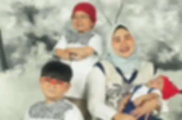 daus mini dan keluarganya