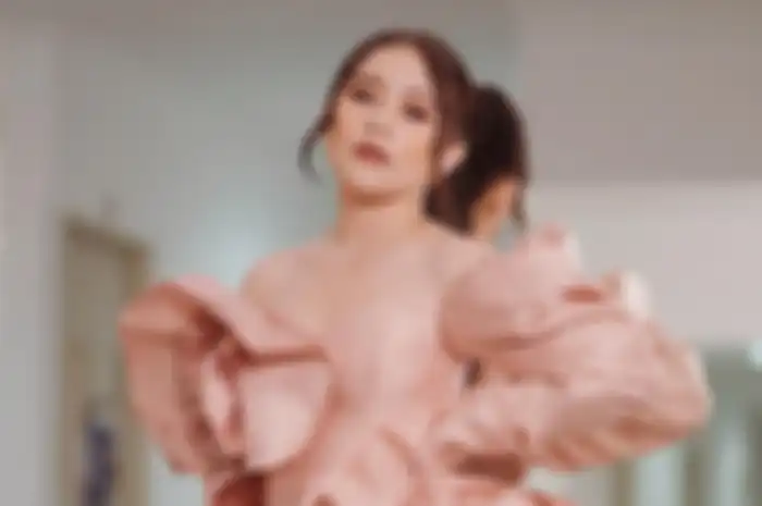 Prilly Latuconsina ungkap keinginanya yaitu ingin membangun sekolah formal.