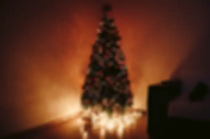  Ilustrasi Pohon Natal