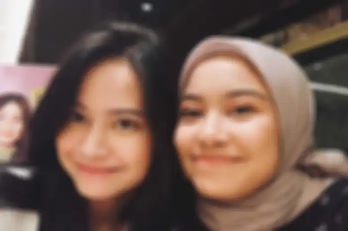 Hanggini dan Tsana punya senyum mirip