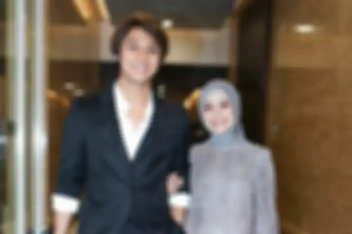 Rizky Billar dan Lesty Kejora.
