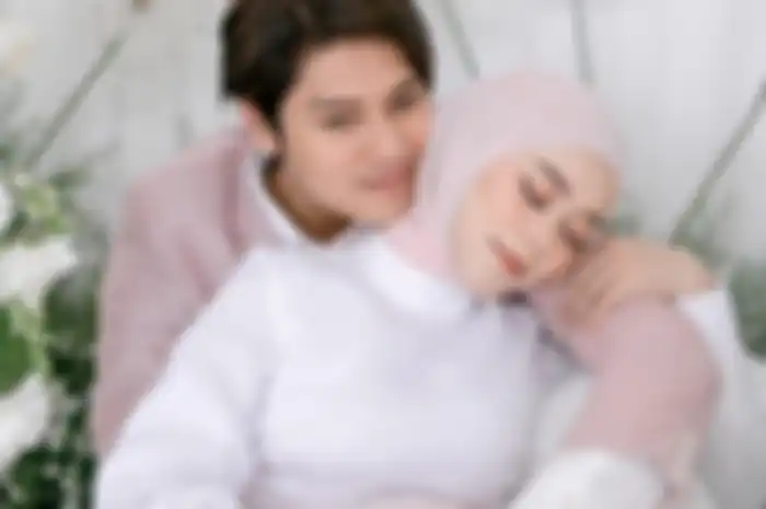 Rizky Billar dan Lesty Kejora.