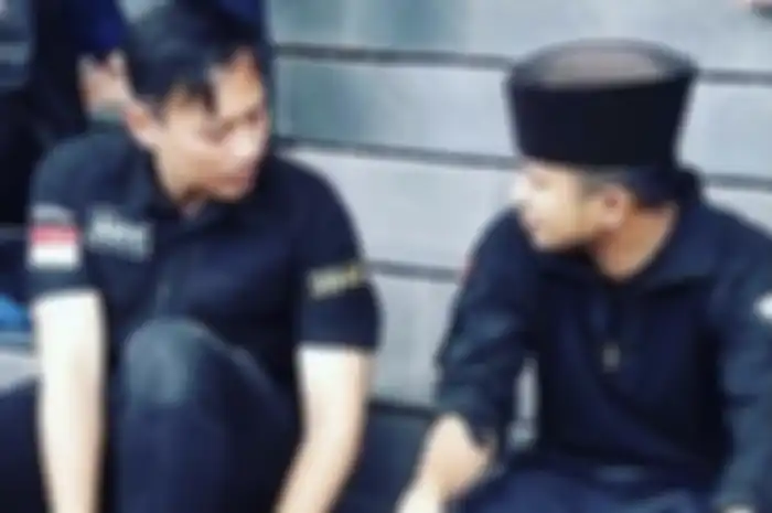 Abdul Gafur Mas'ud pernah menjadi sorotan lantaran pembangunan rumah dinas Rp 34 miliar. Proyek itu juga sempat menjadi perhatian KPK.