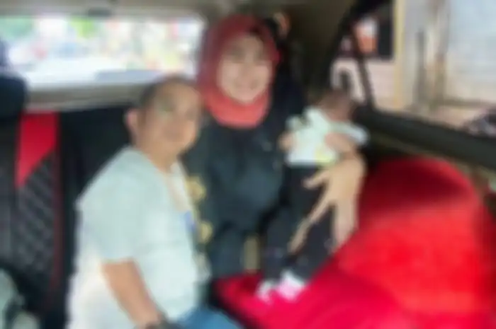 Daus Mini dan Shelvie Hana Wijaya