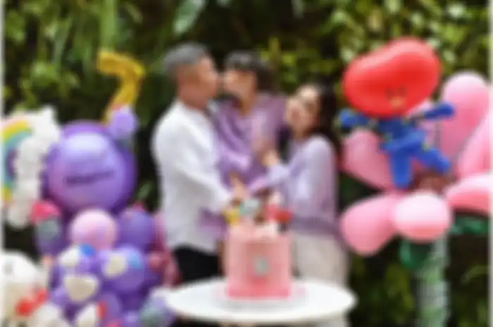 Foto Gisel bareng Gading Marten selalu mendapat komentar dari netizen. Gisel minta orangtuanya tidak diganggu.