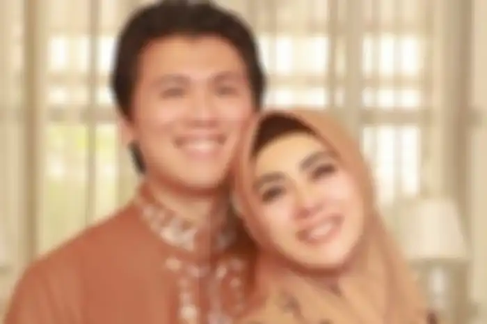Tindakan Reino Barack dapat pujian Syahrini
