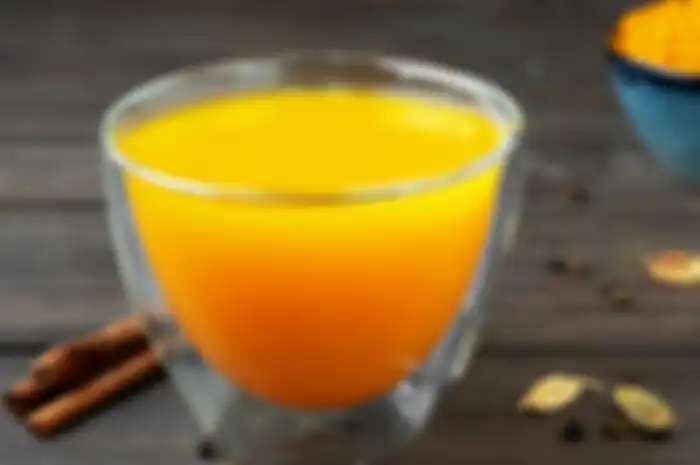 Pil Kimia Minggir Dulu, Cuma Modal Rutin Minum Air Olahan Kunyit dan Asam Jawa Bisa Undang Manfaat ini, Awas Jangan Syok!