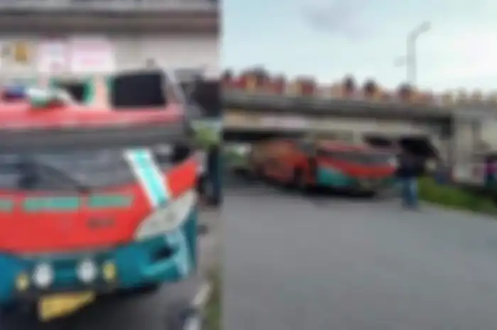 Kecelakaan bus hantam fly over di Padang