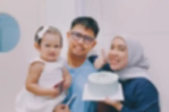 Fitri Tropica melahirkan anak kedua