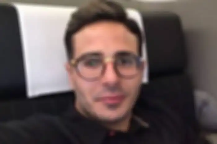 Simon Leviev, penipu ulung di aplikasi kencan Tinder yang kisahnya diangkat jadi film dokumenter Netflix.