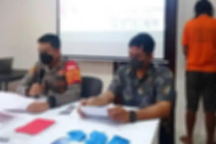 Press release ungkap kasus pembunuhan di eks Gedung Bioskop Pasar Cempaka di Mapolsekta Banjarmasin Tengah, Jumat (4/2/2022) siang.