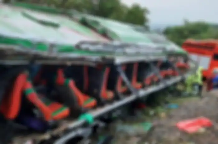 Kesaksian korban selamat dalam kecelakaan bus pariwisata di Bukit Bego, Imogiri, Bantul.