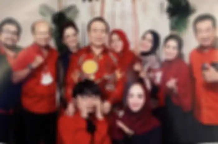 Elma Theana mengakui sudah berpisah jalan dengan Venna Melinda. Dia lebih memilih mengunggah pesta paman mantan suami Ayu Ting Ting.
