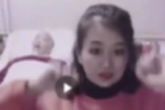 Cui Fangli asyik joget TikTok saat suaminya menderita lumpuh.