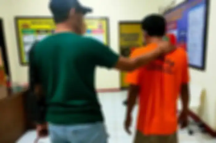 Satreskrim Polsek Pasar Kemis berhasil membekuk pelaku perampokan dan pemerkosaan berinisial SH (34) di kediamannya, Kampung Kalapa Desa Sindang Sono, Kecamatan Sindang Jaya, Kabupaten Tangerang, Minggu (20/2/2022) pukul 17.00 WIB.