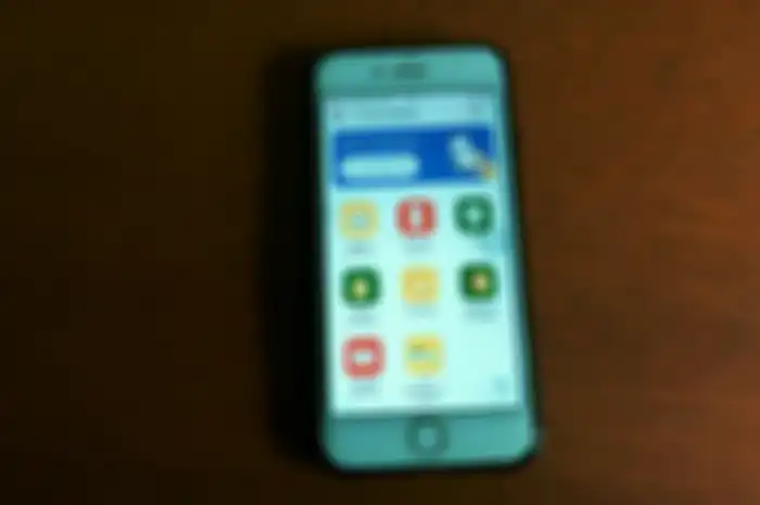 Aplikasi PeduliLindungi di iPhone 8