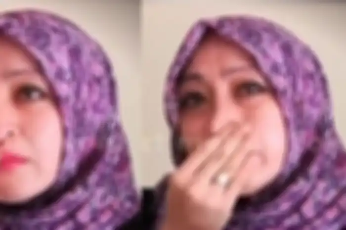 Tangis Angelina Sondakh