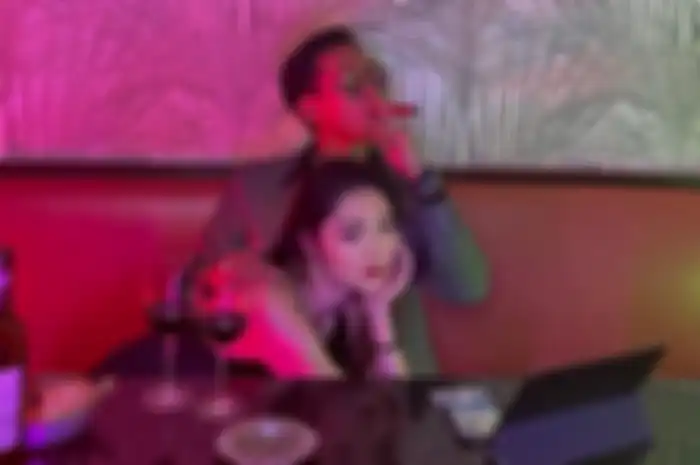 Indra Kenz dan sang kekasih, Vanessa Khong