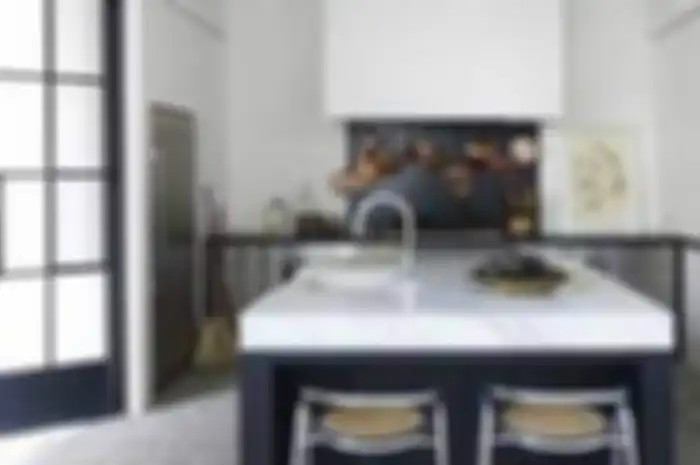 Yile digunakan di dapur untuk lantai, dinding, table top ataupun backsplash
