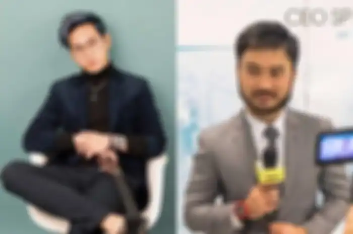 Aset mewah Indra Kenz ternyata barang pinjaman, Rudy Salim bongkar soal mobil Tesla.