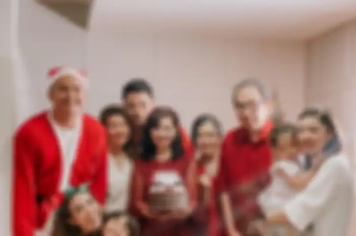 Gisel belum menghapus foto mesranya dengan Wijin di Instagram. Ternyata ibunda Gempi belum juga sadar mantannya sudah siapkan momen ini. 