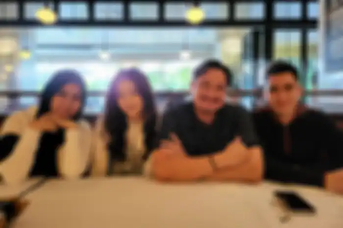 Keluarga Verrel Bramasta dan Natasha Wilona
