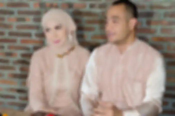 Venna Melinda dan Ferry Irawan saat Grid.ID jumpai di kawasan Ciputat, Tangerang Selatan, Rabu (23/3/2022).