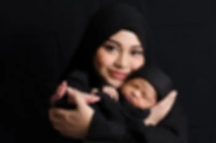 Aurel Hermansyah dan baby Ameena
