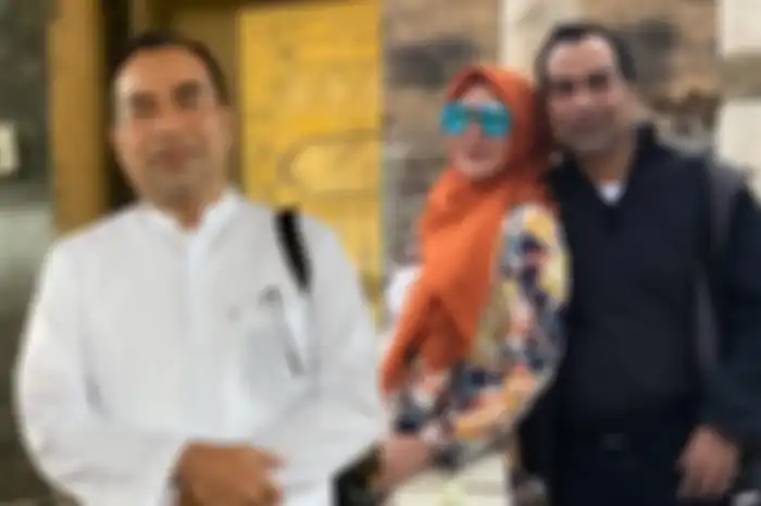 Biodata Julianda Barus suami Elma Theana