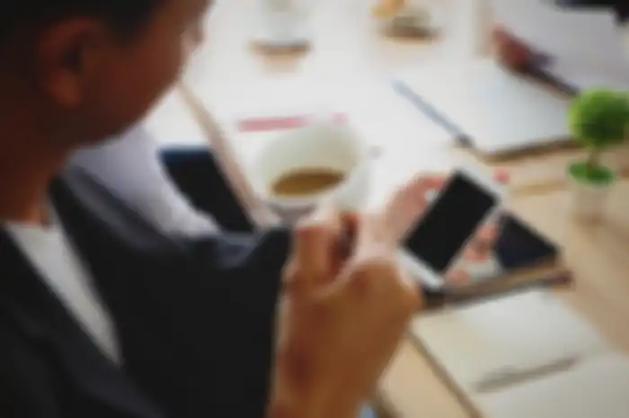 Bisnis online sampingan bisa jadi ladang cuan untuk mengisi waktu luang.