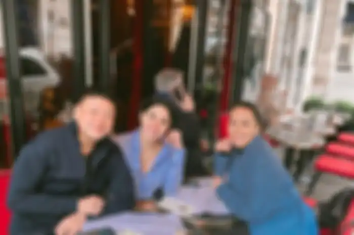 Nikita Mirzani mengumbar foto jalan-jalan di Paris. Dia makin pede melawan Dewi Perssik gegara sosok ini. 