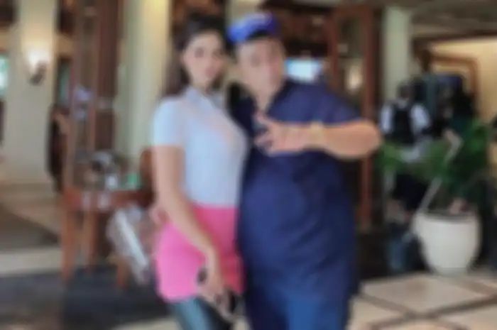 Mahesa Putri Sebagai Aspri Hotman Paris 