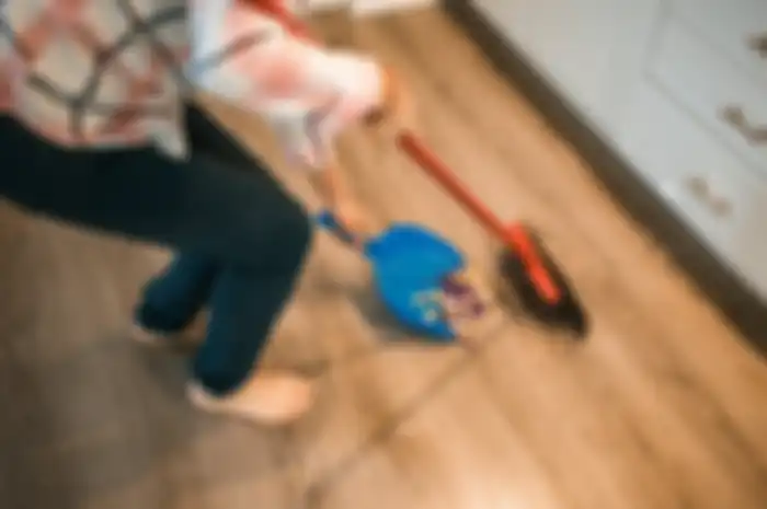 Nyesel Enggak Dilakukan Tiap Hari, Begini Tips Menyapu yang Bisa Dilakukan Agar Rumah Tetap Bersih, Debu Hilang Entah Kemana!