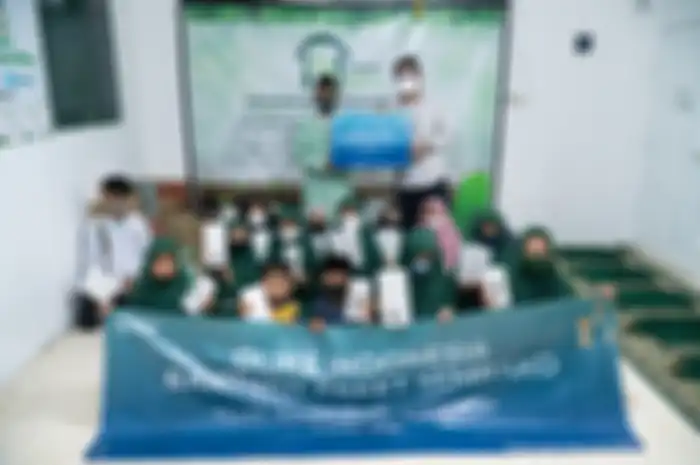 Olike Indonesia bagikan paket sembako di Bulan Ramadan lewat program Tabung Amal. 