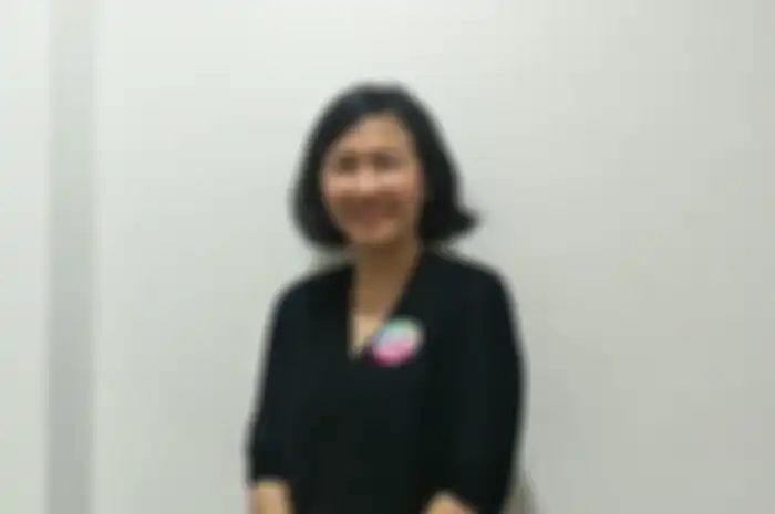 Profil Veronica Tan