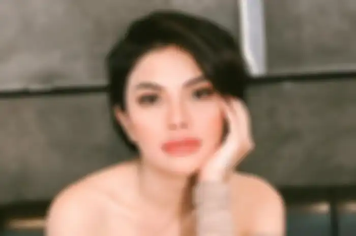 Nikita Mirzani.