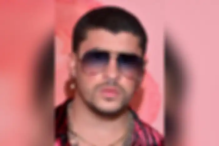 HOLLYWOOD, CA - OCTOBER 11:  Bad Bunny arrives for the 2nd Annual PornHub Awards on October 11 2019 in Los Angeles California. (Photo by Glenn Francis/www.PacificProDigital.com)