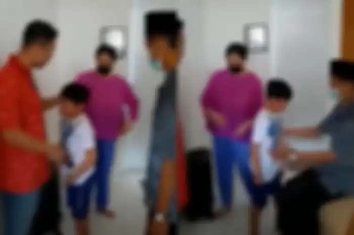 Rafathar nangis saat dikirim ke pondok pesantren.