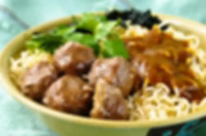 Ciri-ciri Mie Ayam yang Mengandung Formalin
