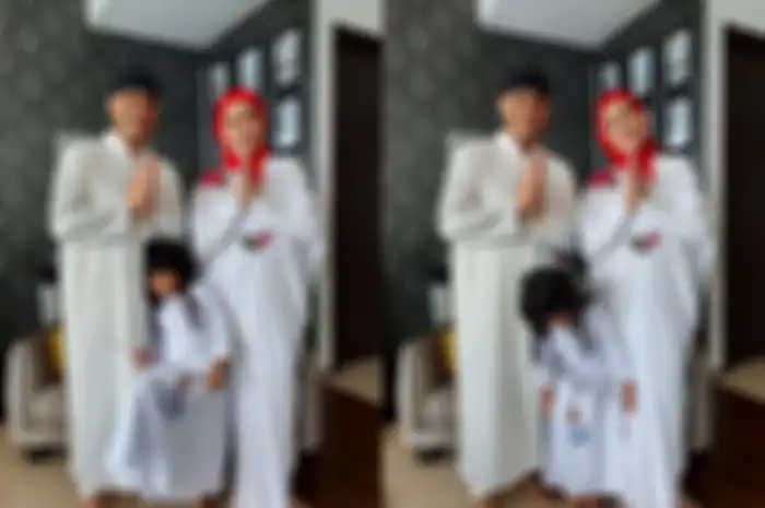 Venna Melinda dan Ferry Irawan saat Grid.ID jumpai di apartemennya di kawasan Kemang, Jakarta Selatan, Senin (2/5/2022).