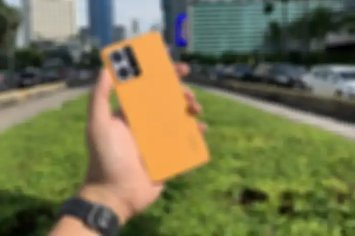 OPPO Reno7