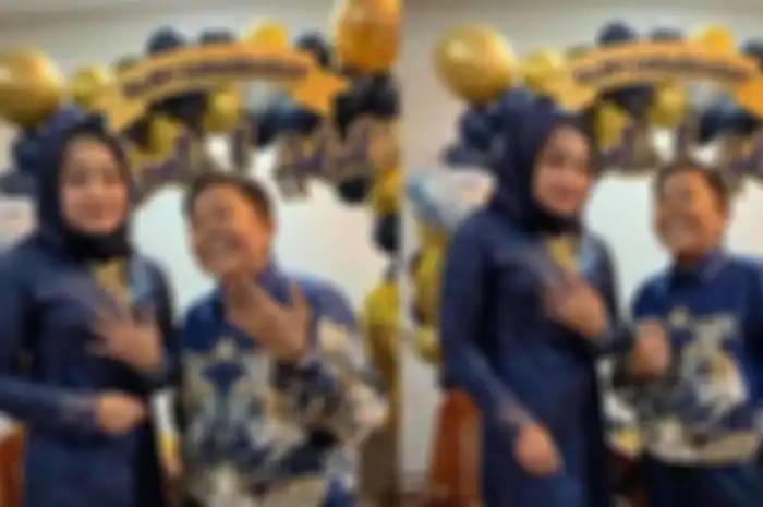 Adul bertunangan dengan kekasih