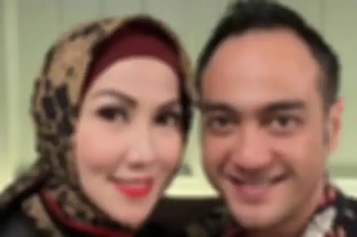 ferry irawan jadi sorotan karena lakukan ini